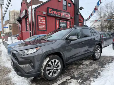 ONE OWNER!! XLE PREMIUM!! CARFAX REPORT IS AVAILABLE!! 2-KEYS!! TIRES LIKE NEW!! HEATED LEATHER SEAT...