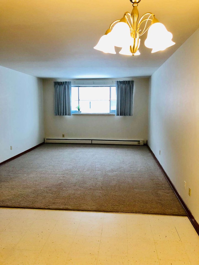 Studio Apt. on Taylor Ave. July1 by Pembina Highway, Grant Park Long