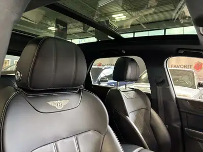 2019 Bentley Bentayga V8 AWD | NO LUX TAX | NIGHT VISION | HEADS, View more