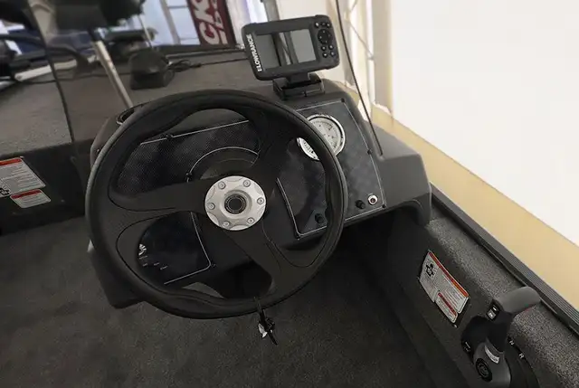 2024 Tracker Bass Tracker Classic XL Fishing Boat in Powerboats & Motorboats in Prince Albert - Image 15