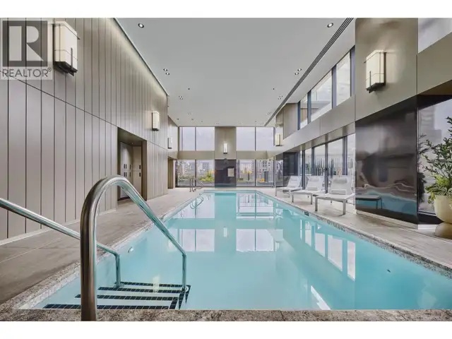 2304 1408 ROBSON STREET Vancouver, British Columbia in Condos for Sale in Vancouver - Image 11