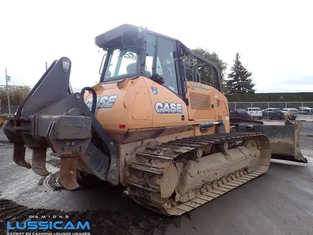 2014 Case 1650M in Heavy Equipment in Longueuil / South Shore - Image 6