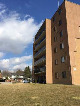 1/2 BEDROOM APARTMENTS AVAILABLE in Long Term Rentals in Woodstock