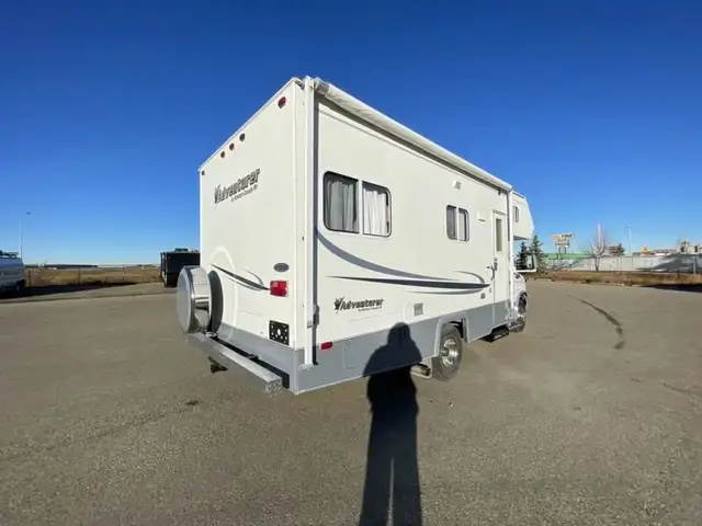 2003 Adventurer LP Class C Adventurer 22RB in RVs & Motorhomes in Edmonton - Image 31