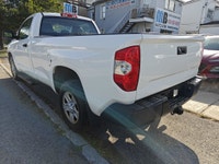 RARE TRUCK LOW KMS! 5.7L V8, ONLY 90,000KMS! 2WD, 8 FOOT BED, A/C, POWER MIRRORS, TRUCK IS IN EXCELL... (image 4)