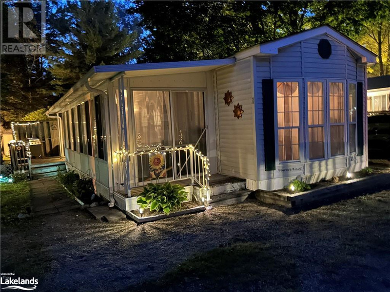 85 THEME PARK Drive Unit 58 Wasaga Beach, Ontario Houses for Sale