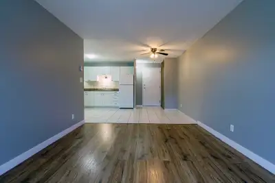 1693 Paris - 2 Bedroom for Rent in Sudbury