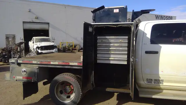 WELDING DECK WITH BUILT IN TOOL BOX CABINET64230804890243124