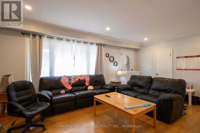 29 MASTERSON AVENUE St. Catharines (Glendale/Glenridge), Ontario in Houses for Sale in St. Catharines - Image 6