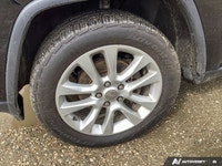 KBB.com 10 Most Awarded Brands. This Jeep Grand Cherokee boasts a Regular Unleaded V-6 3.6 L/220 eng... (image 9)