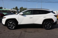 NO ACCIDENT WELL MAINTAINED Luxury Redefined: HYUNDAI TUCSON HYBRID AWD. This SUV Redefines Driving... (image 3)