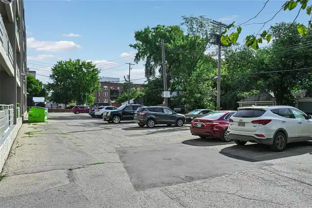 104 – 500 Stradbrook Avenue property photograph 15