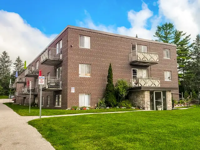 2 Bedroom  Apartment in Elora - ALL INCLUSIVE