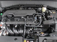 This Hyundai Kona has a dependable Regular Unleaded I-4 2.0 L/122 engine powering this Variable tran... (image 5)