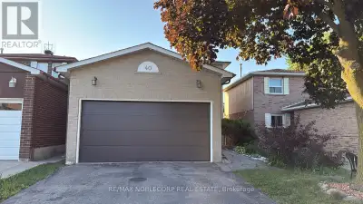 Gorgeous 2 Bedroom Basement With One Parking Spot On Driveway On Quiet Crescent In Centre Of Richmon...
