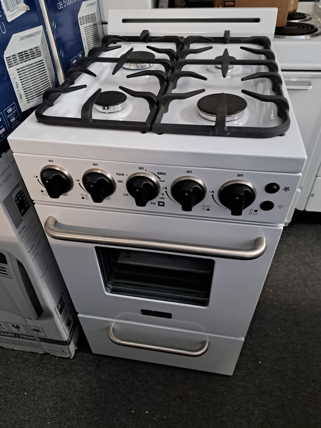 STOVES. Propane, Gas and Electric. Apt Size. 20 inch + 24 inch in Stoves, Ovens & Ranges in City of Toronto - Image 4