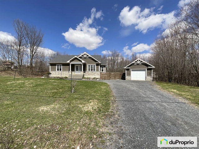 $640,000 - Bungalow for sale in Granby — photo 2