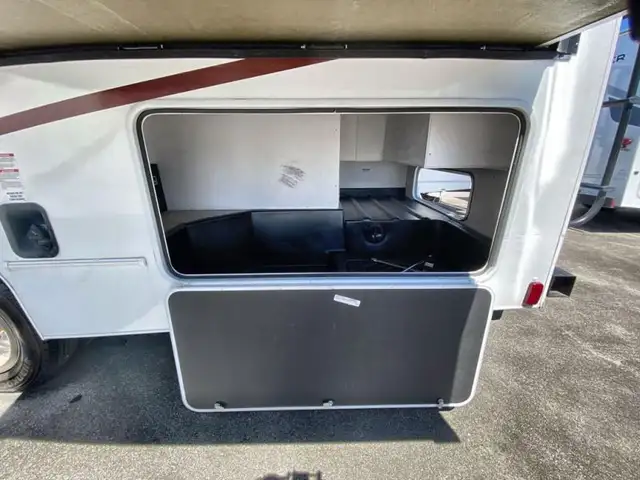 2023 Coachmen RV Freelander 26DS in RVs & Motorhomes in Abbotsford - Image 36