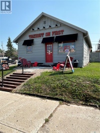 217 1st AVENUE W Kelvington, Saskatchewan Saskatoon Saskatchewan Preview