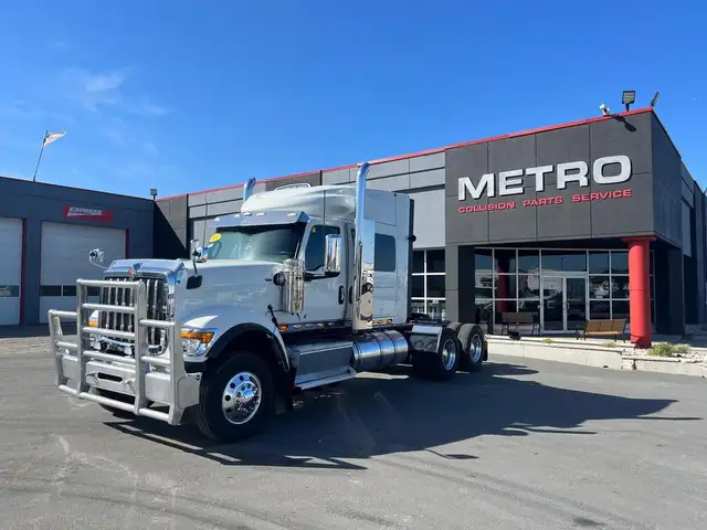2023 International HX 520 565 HP | 56\" Highrise Sleeper! in Heavy Trucks in Hamilton - Image 3