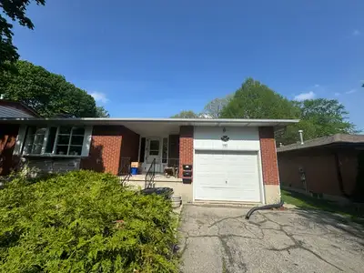 Freshly Renovated 3-Bedroom Basement Apartment in Waterloo! (Lower-2) Freshly renovated and spacious...