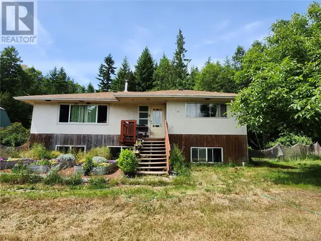 1075 SPIDER LAKE Rd Qualicum Beach, British Columbia in Houses for Sale in Parksville / Qualicum Beach - Image 11