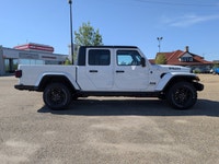 The new 2026 Jeep Gladiator Willys is a rugged and capable midsize pickup designed for both adventur... (image 7)