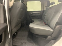 Check out this vehicle's pictures, features, options and specs, and let us know if you have any ques... (image 9)