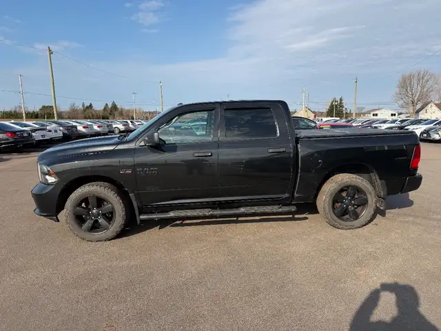 2017 Ram 1500 EXPRESS in Cars & Trucks in Summerside - Image 8