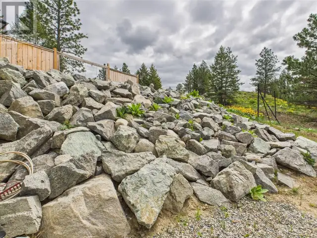 125 FALCON Place Osoyoos, British Columbia in Houses for Sale in Penticton - Image 14