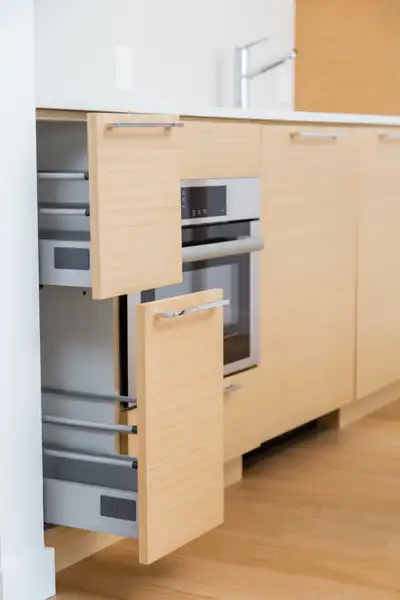 Beautiful 1bedroom near English Bay Incentive: • 1 month free rent