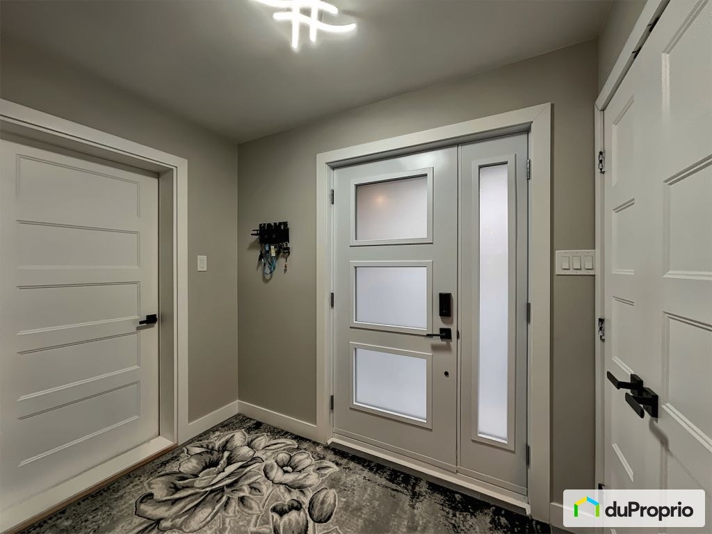 $783,000 - Bungalow for sale in Eastman — photo 3