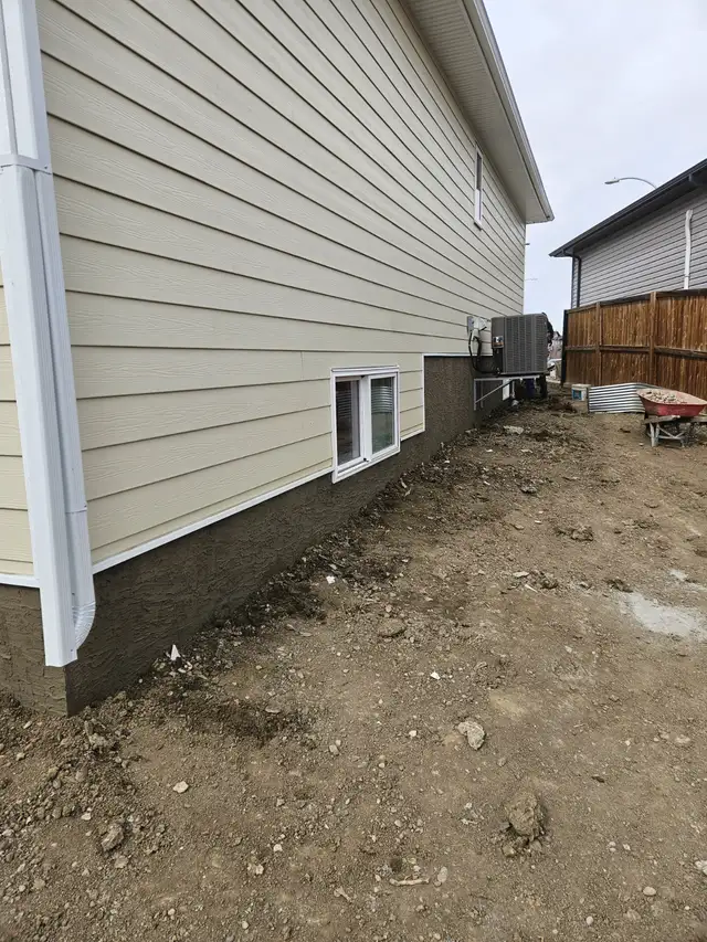 Offering Premium Exterior/Interior finish. in Other in Lethbridge - Image 15