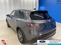 Leather Seats, Navigation, Wireless Charging, Moonroof, Heated Steering Wheel! Ask us how you can ad... (image 6)