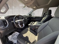 2023 GMC Sierra K3500 SLE Strong, dependable, and built to take on demanding jobs with confidence, t... (image 6)