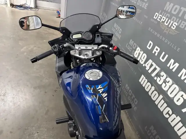 2009 Yamaha FZ6 in Sport Bikes in Drummondville - Image 12