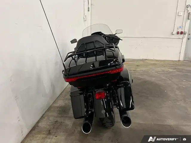 2024 Harley-Davidson FLTRK - Road Glide(TM) Limited in Sport Touring in Calgary - Image 5