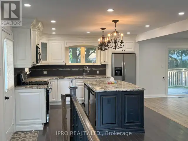 132 DON MOR DRIVE Newmarket (Central Newmarket), Ontario63006664500995122