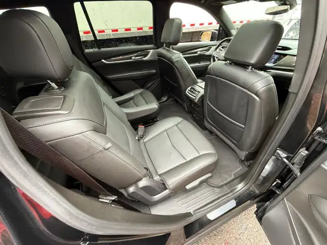 2023 Cadillac XT6 AWD Sport LOW KM!! PANO ROOF, BOSE AUDIO, LOAD in Cars & Trucks in Ottawa - Image 39