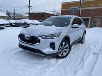 **WE WILL BEAT ANY DEALER IN THE CITY** Space Silver Metallic 2025 Ford Escape Platinum AWD 8-Speed... (image 1)