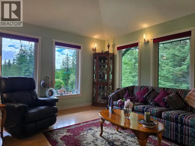 2842 PIONEER CRESCENT 150 Mile House, British Columbia in Houses for Sale in Williams Lake - Image 20