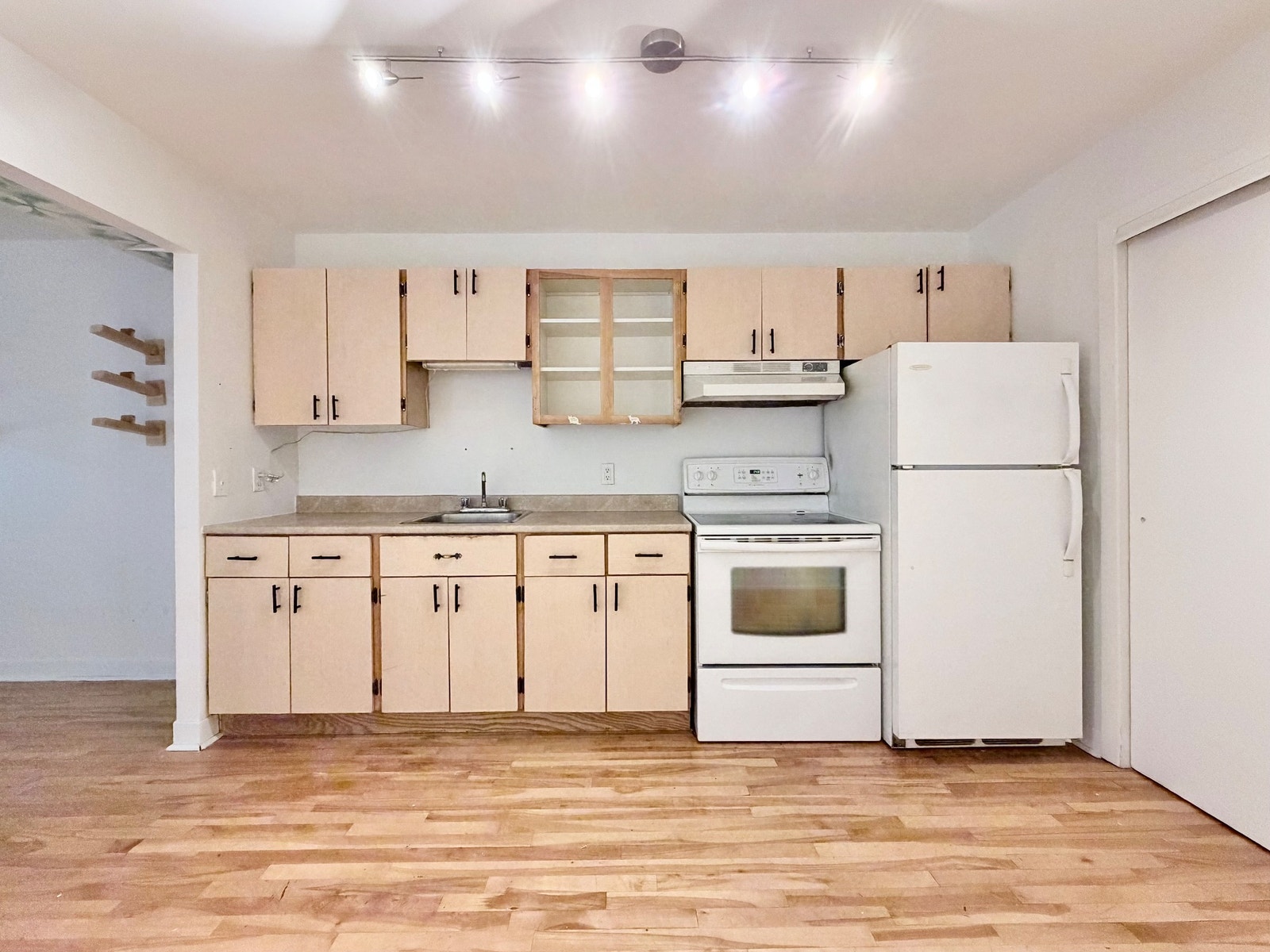 5417 Cartier — photo 3