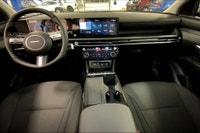 Adaptive Cruise Control,bluelink Connected Car System,10.25 Inch Navigation System,blind Spot Monito... (image 4)