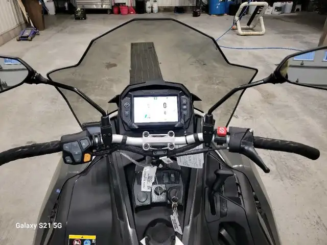 2025 Polaris Titan 650 Adventure 155 1.8 in Snowmobiles in Thetford Mines - Image 11