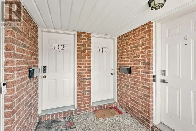 114 BONFIELD PRIVATE Ottawa, Ontario62864391220481121