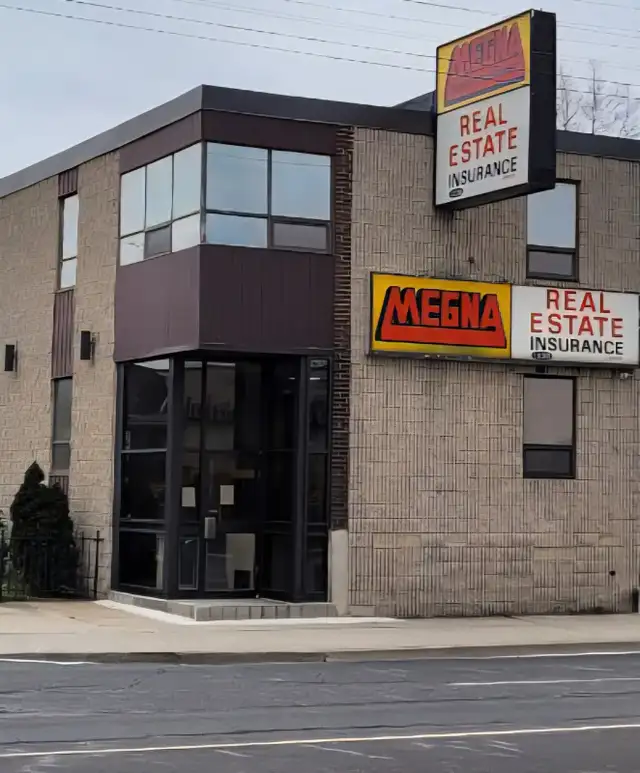Upper office Space for rent 1236 Barton St. E.   $ 1,495.00 + Ut