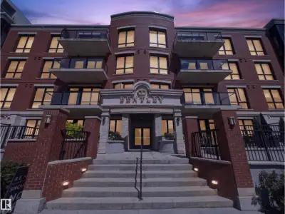 For the Most Discerning... First time ever offered, this exceptional Penthouse at The Bentley presen...