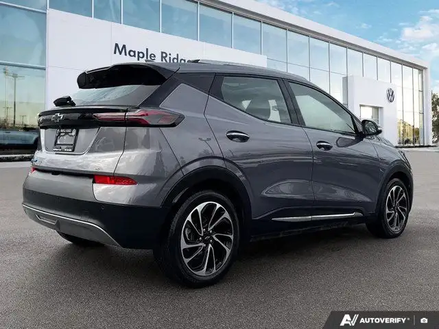 2022 Chevrolet Bolt EUV Premier | One Owner | Apple CarPlay in Cars & Trucks in Tricities/Pitt/Maple - Image 6