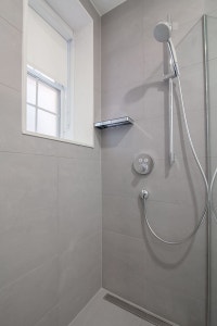 Renovated Akelius one bedroom apartment for rent. Located near Du Fort in the Downtown - Guy Concord... (image 6)