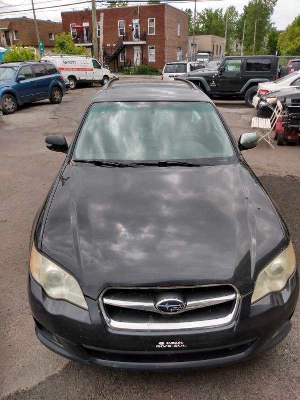 2008 Subaru Legacy Hatchback dans Autos et camions  à Ville de Montréal - Image 2